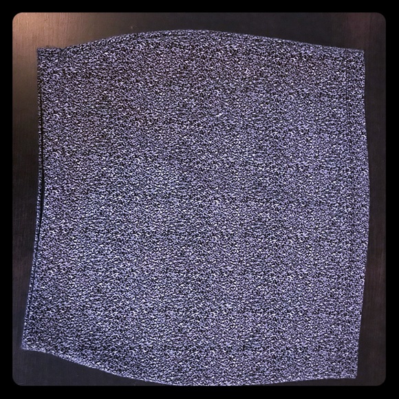 Express pull on mini skirt - Picture 1 of 1